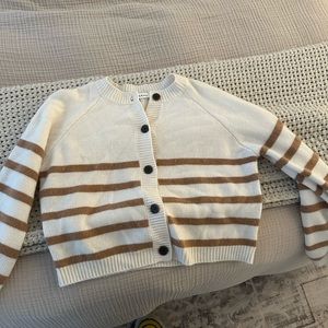 100% Cashmere Frame Cardigan. Size M.